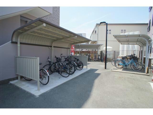 フォンスオストレア住吉の物件外観写真