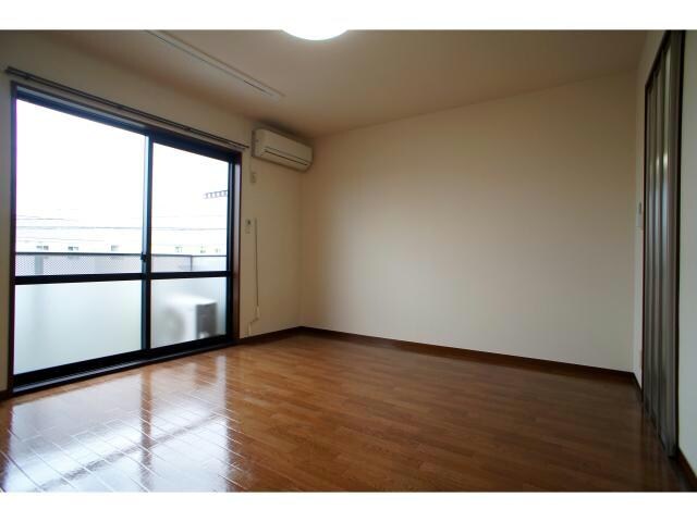 ポップハウスの物件内観写真