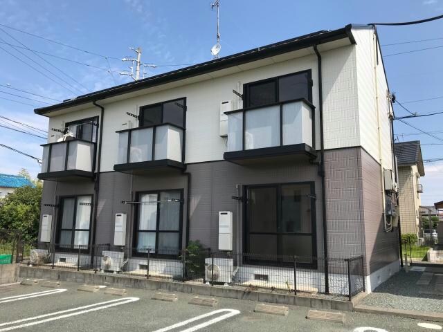 ポップハウスの物件外観写真