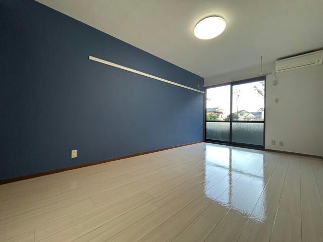 浜松駅 バス19分  富塚小学校下車：停歩8分 1階の物件内観写真