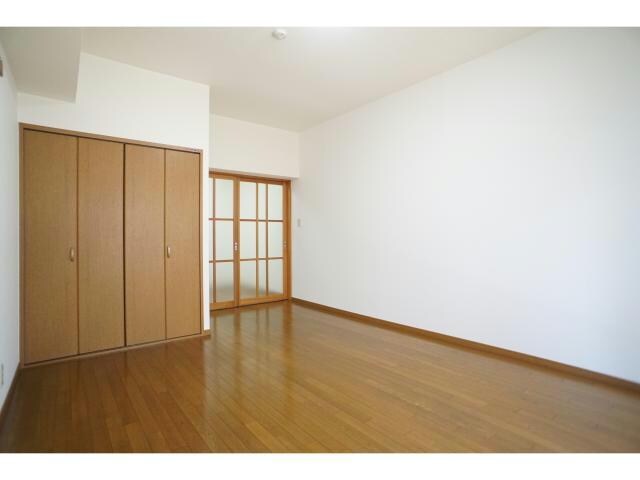 鴨江レジデンスの物件内観写真