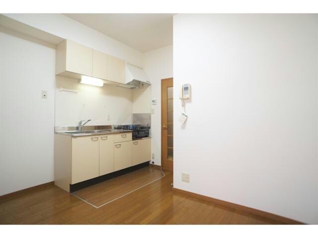 鴨江レジデンスの物件内観写真