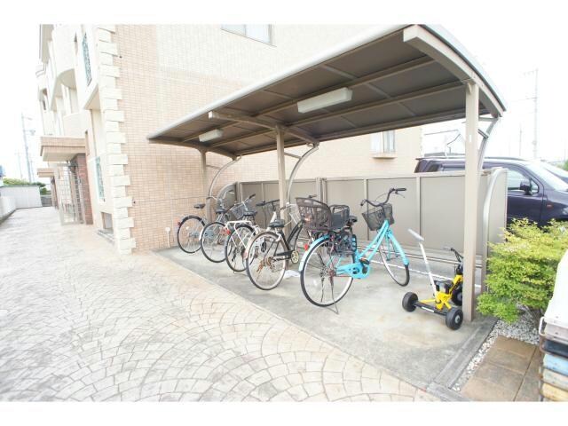 ヴェルドミールの物件外観写真