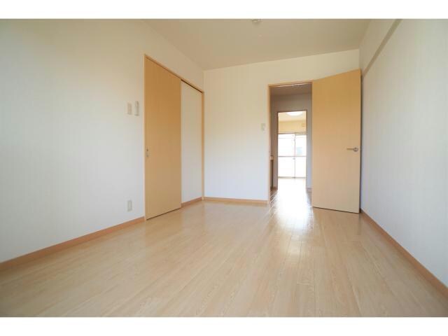 ヴェルドミールの物件内観写真