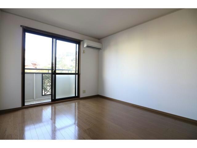 セジュール・オオムラの物件内観写真