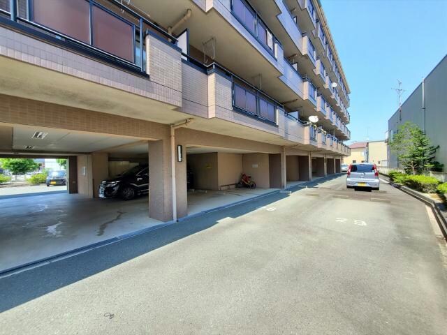 ティアラ神立の物件外観写真