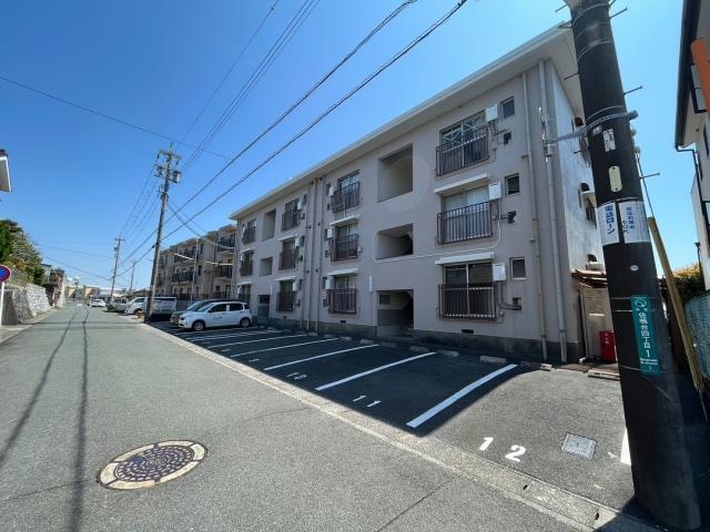 スカイラークの物件外観写真