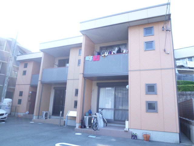 静岡県浜松市中央区佐鳴台４丁目の物件外観写真