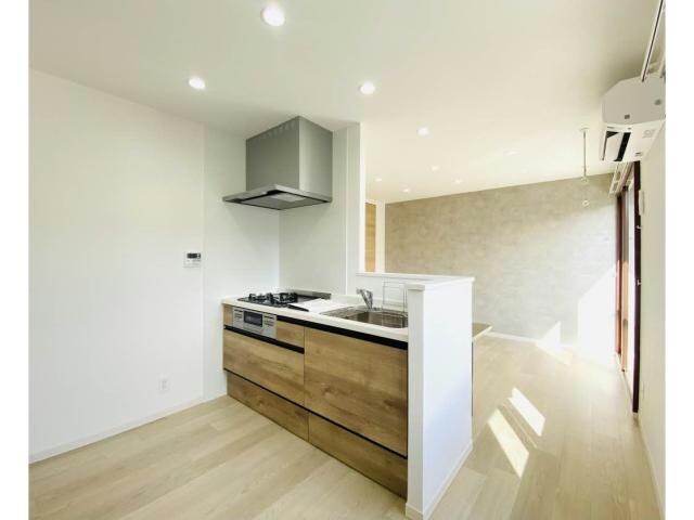 鷲津駅 車移動5分  1.2km 2階の物件内観写真