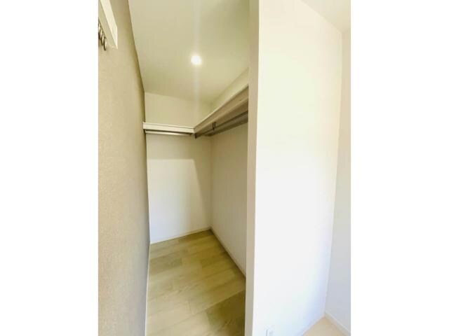 鷲津駅 車移動5分  1.2km 2階の物件内観写真