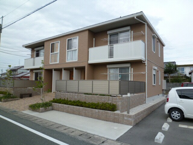 静岡県浜松市中央区雄踏町宇布見の物件外観写真