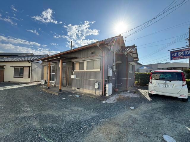 浜松駅 バス11分  東若林下車：停歩2分の物件外観写真