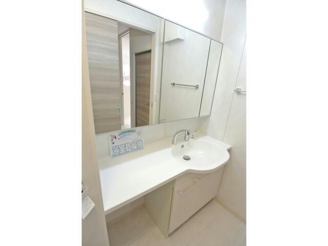 浜松駅 バス18分  佐鳴湖入口下車：停歩3分 1階の物件内観写真