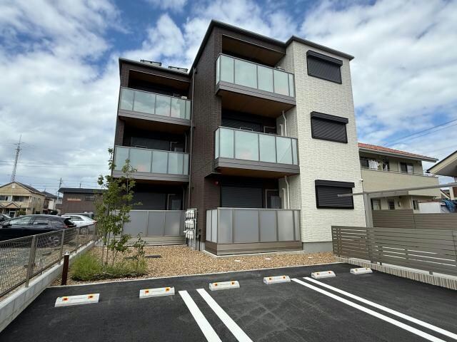 浜松駅 バス15分  西伊場下車：停歩5分 1階の物件外観写真