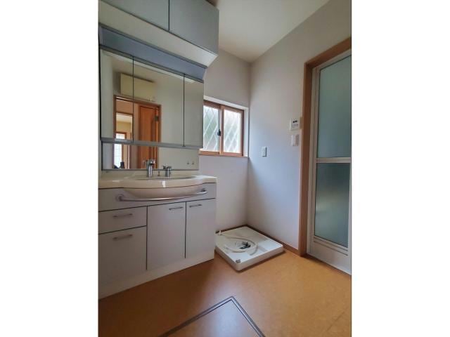 広沢2丁目戸建ての物件内観写真