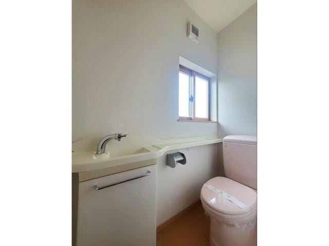 広沢2丁目戸建ての物件内観写真