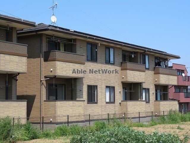 グラン　リーベⅡの物件外観写真