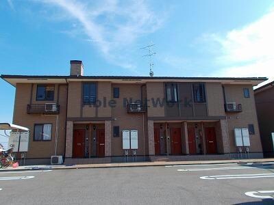 グラン　リーベⅡの物件外観写真