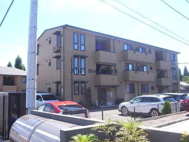 パームフェリーチェＡの物件外観写真