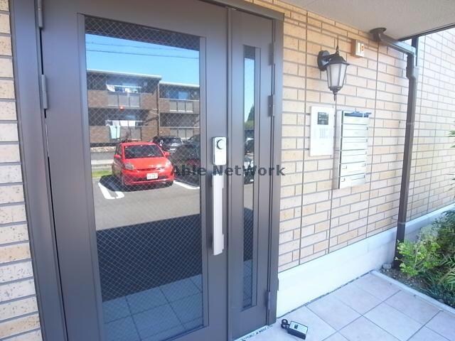 パームフェリーチェＡの物件外観写真