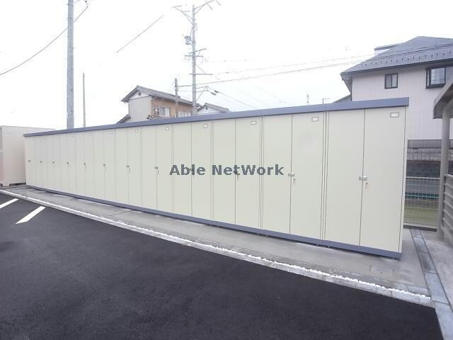 ボンダイⅠの物件外観写真