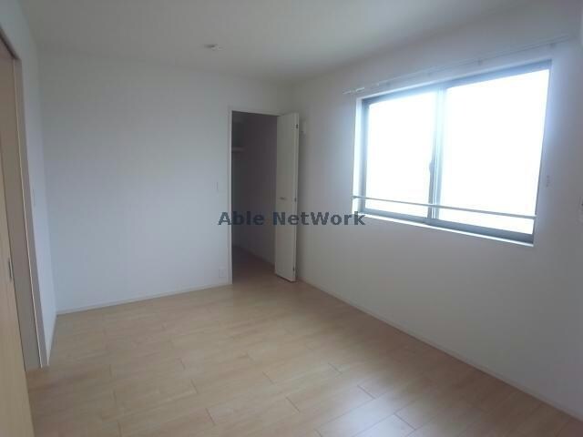 ボンダイⅠの物件内観写真