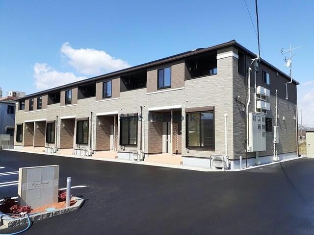 カーサ・プラシードの物件外観写真