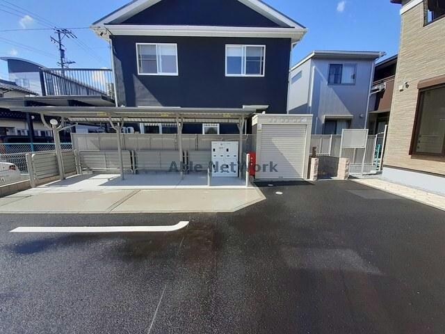 カーサ・プラシードの物件外観写真