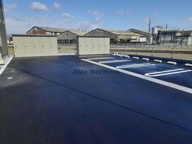 カーサ・プラシードの物件外観写真