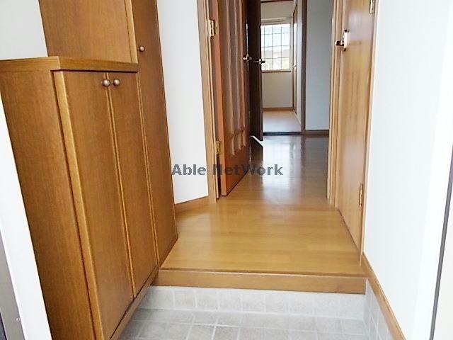 レフィナード・エムＡの物件内観写真