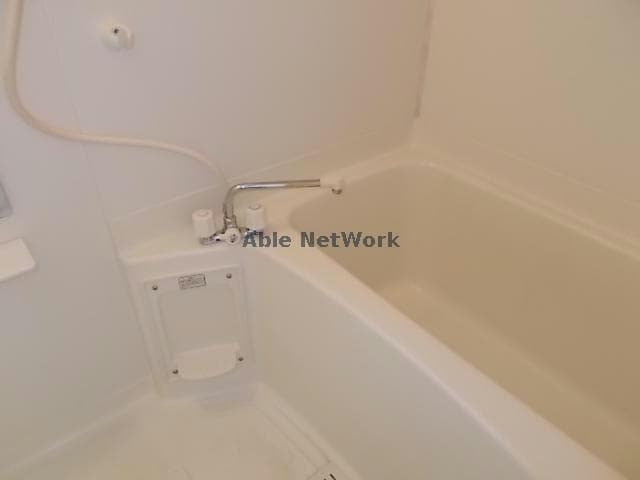 レフィナード・エムＡの物件内観写真