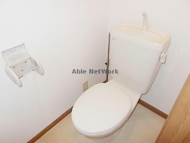 レフィナード・エムＡの物件内観写真