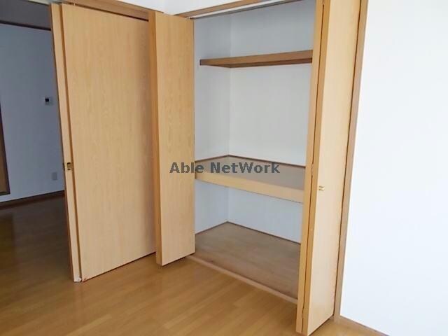 レフィナード・エムＡの物件内観写真