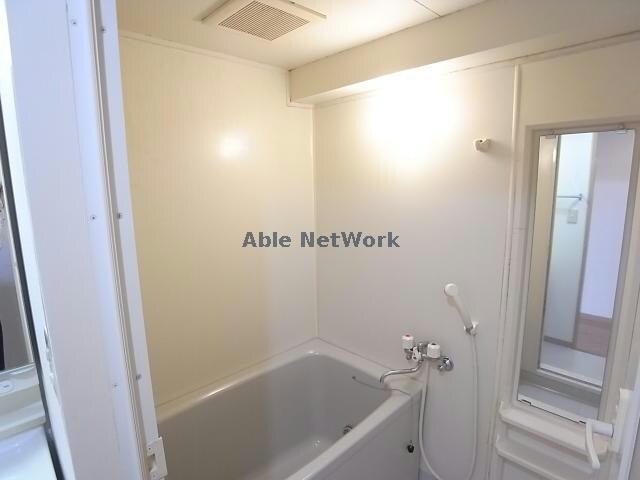 日本泉ビルの物件内観写真