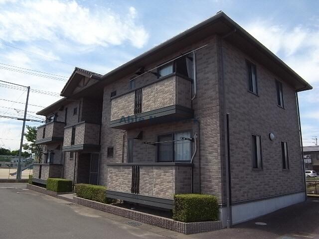 ベルセーヌＢの物件外観写真