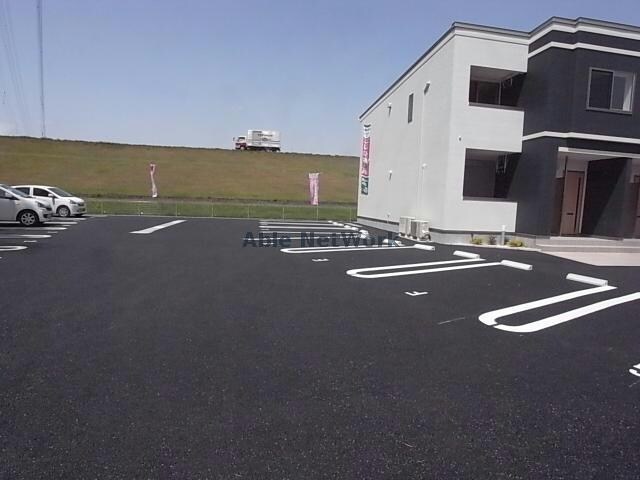 バーラムの物件外観写真