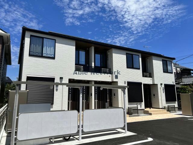 カーサモデルノBの物件外観写真