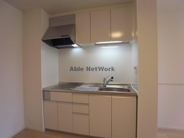 カーサモデルノBの物件内観写真