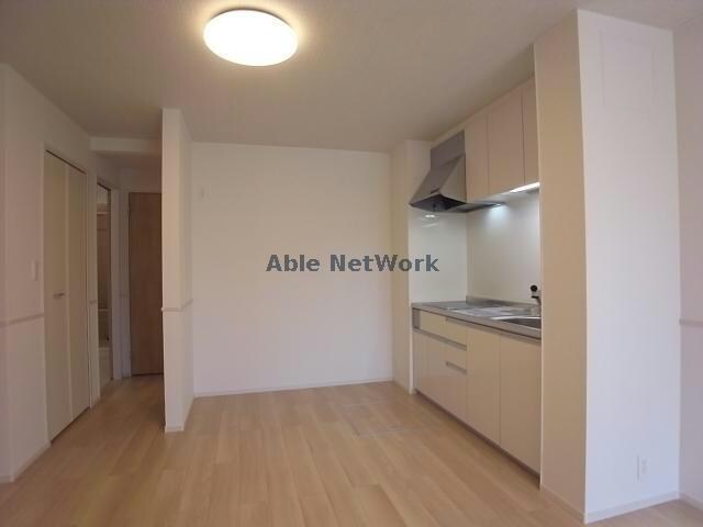 カーサモデルノBの物件内観写真