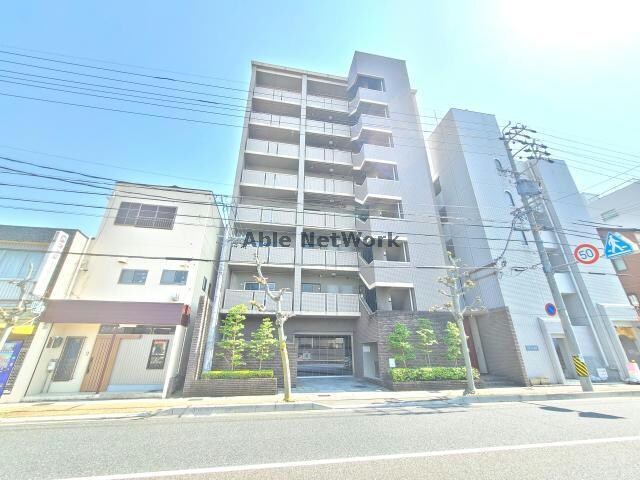 アクシス参番館の物件外観写真