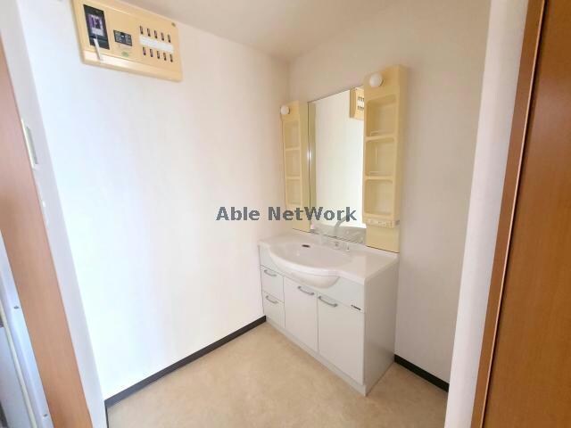 アクシス参番館の物件内観写真