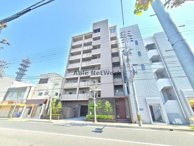 アクシス参番館の物件外観写真