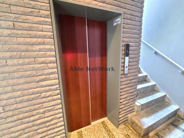 アクシス参番館の物件外観写真