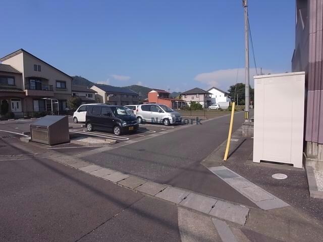 Green Forest Ⅱの物件外観写真