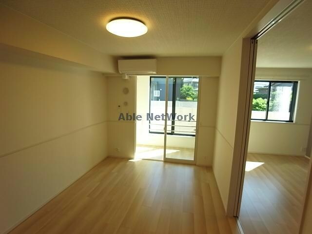 レジェンドの物件内観写真