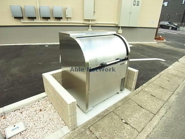 レジェンドの物件外観写真