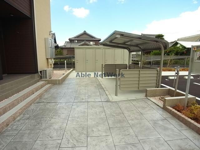 レジェンドの物件外観写真