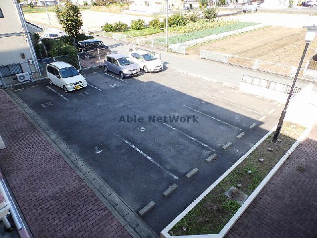 グリーンアベニューの物件外観写真