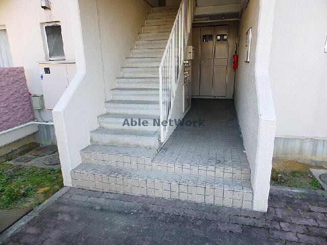 グリーンアベニューの物件外観写真