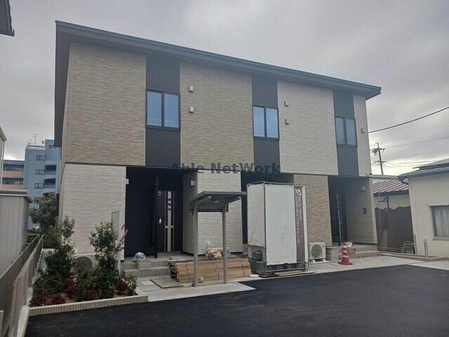 プリマヴェーラの物件外観写真